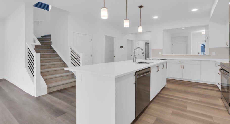 449 Savanna Landing, Calgary, Alberta T3J 5T2, 5 Bedrooms Bedrooms, ,3 BathroomsBathrooms,Residential,For Sale,Savanna,A2268351