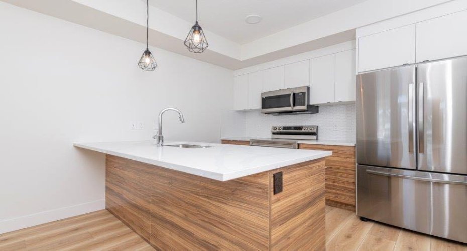 10060 46 Street, Calgary, Alberta T3J2H8, 1 Bedroom Bedrooms, ,1 BathroomBathrooms,Residential,For Sale,46,A2268486