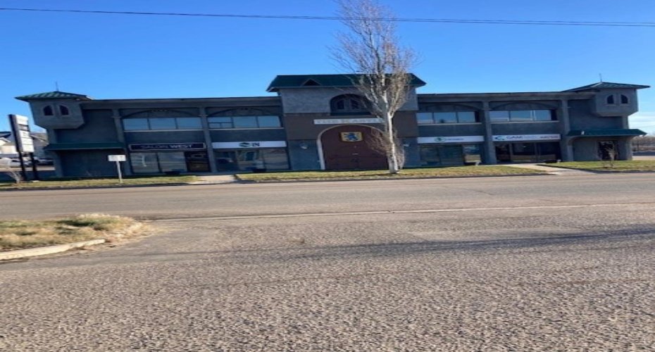 9807 105 Street, Grande Prairie, Alberta T8V 4Y8, ,Commercial,For Lease,The Kastle,105,A2268936