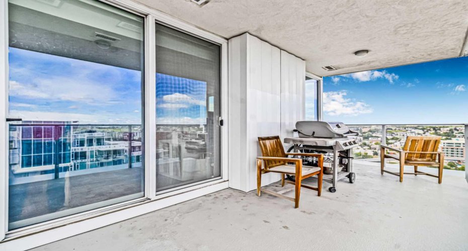 510 6 Avenue, Calgary, Alberta T2G 1L7, 2 Bedrooms Bedrooms, ,2 BathroomsBathrooms,Residential,For Sale,6,A2269510