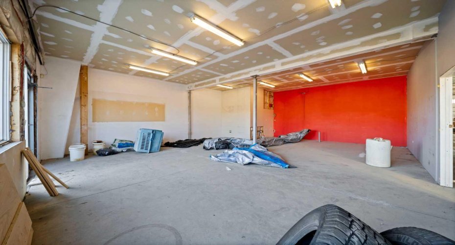 8028 Edgar Industrial Crescent, Red Deer, Alberta T4P 3R3, ,Commercial,For Sale,Edgar Industrial,A2267823