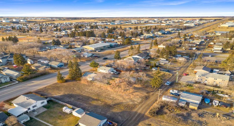 5509/5513 50 Avenue, Lloydminster, Saskatchewan S9V 0R2, ,Land,For Sale,50,A2267952