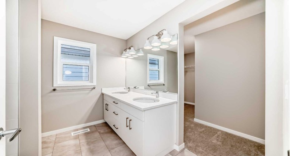 131 Magnolia Street, Calgary, Alberta T3M 4C7, 3 Bedrooms Bedrooms, ,3 BathroomsBathrooms,Residential,For Sale,Magnolia,A2268773