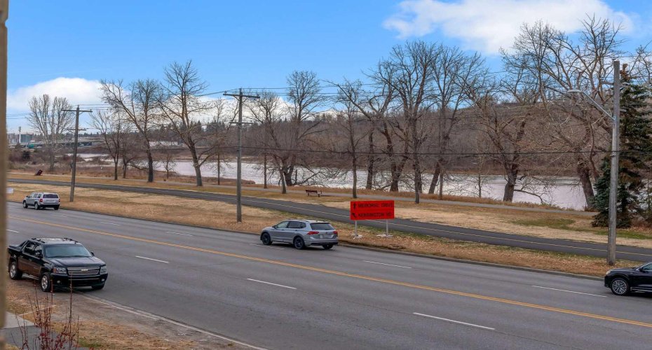 2834 Parkdale Boulevard, Calgary, Alberta T2N 3S8, 4 Bedrooms Bedrooms, ,4 BathroomsBathrooms,Residential,For Sale,Parkdale,A2268958