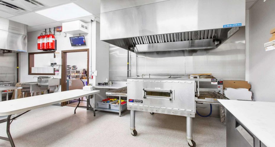 4250 109 Avenue, Calgary, Alberta T3N 1Z3, ,Commercial,For Sale,109,A2269213