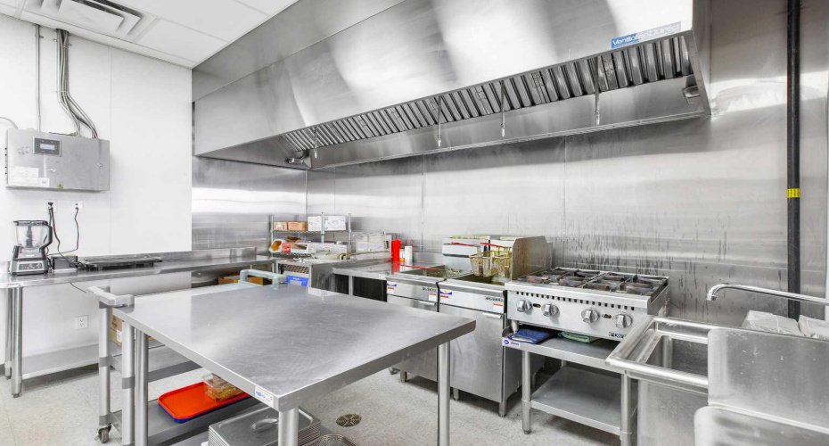 4250 109 Avenue, Calgary, Alberta T3N 1Z3, ,Commercial,For Sale,109,A2269213