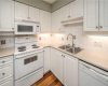650 10 Street, Calgary, Alberta T2P 5G4, 2 Bedrooms Bedrooms, ,2 BathroomsBathrooms,Residential,For Sale,10,A2269310