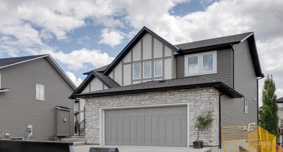 46 Heritage Close, Cochrane, Alberta T4C 3G8, 3 Bedrooms Bedrooms, ,3 BathroomsBathrooms,Residential,For Sale,Heritage,A2269470