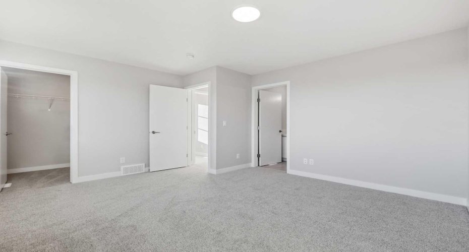 7007 Rangeview Avenue, Calgary, Alberta T3S 0P9, 3 Bedrooms Bedrooms, ,3 BathroomsBathrooms,Residential,For Sale,Rangeview,A2269816