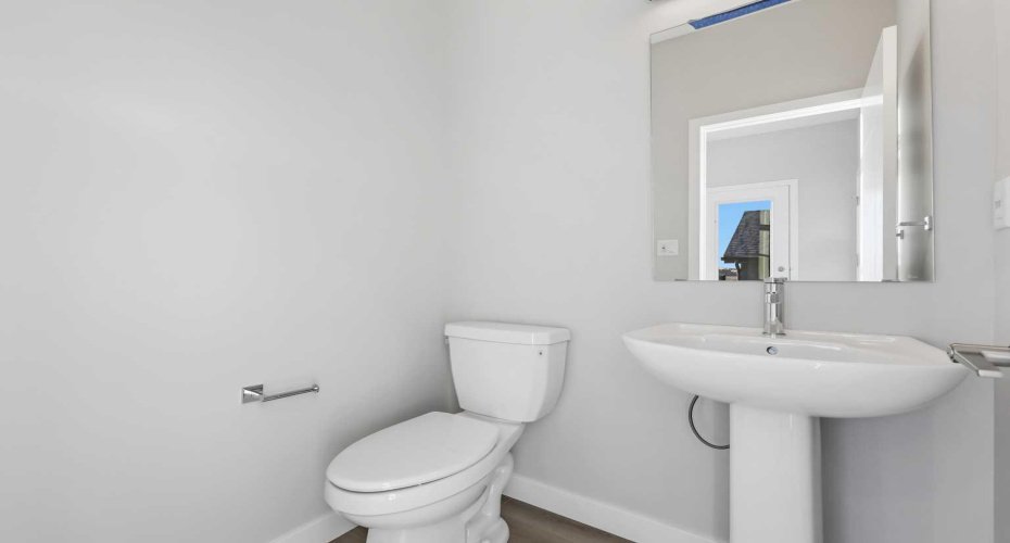 7007 Rangeview Avenue, Calgary, Alberta T3S 0P9, 3 Bedrooms Bedrooms, ,3 BathroomsBathrooms,Residential,For Sale,Rangeview,A2269816