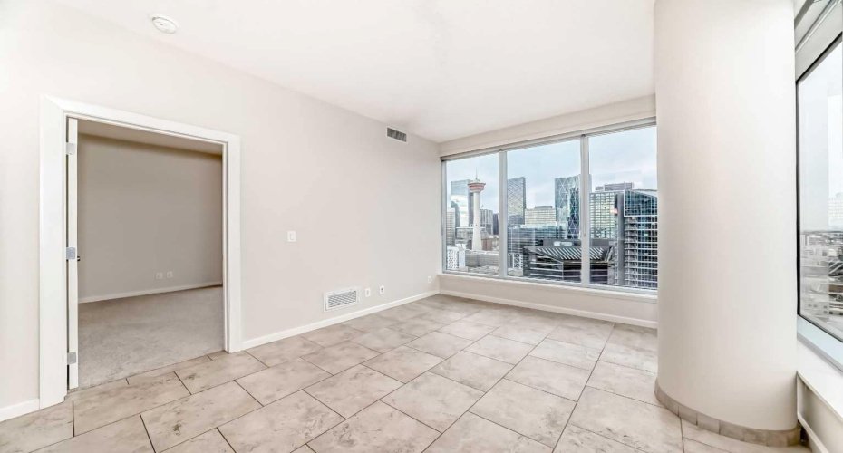 211 13 Avenue, Calgary, Alberta T2G 1E1, 2 Bedrooms Bedrooms, ,2 BathroomsBathrooms,Residential,For Sale,13,A2269144