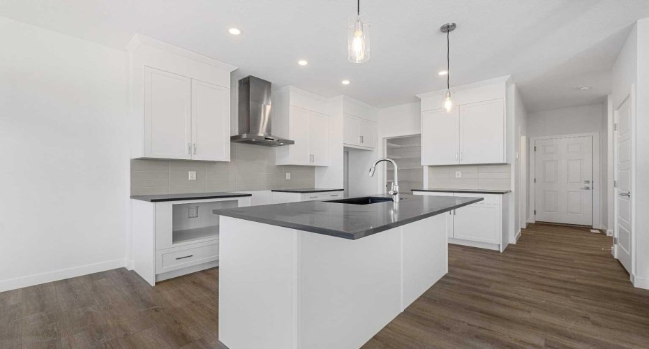 229 Dawson Wharf Road, Chestermere, Alberta T1X 2W1, 3 Bedrooms Bedrooms, ,3 BathroomsBathrooms,Residential,For Sale,Dawson Wharf,A2263348