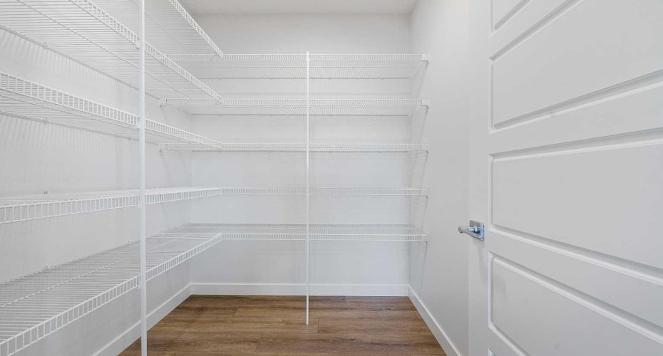 229 Dawson Wharf Road, Chestermere, Alberta T1X 2W1, 3 Bedrooms Bedrooms, ,3 BathroomsBathrooms,Residential,For Sale,Dawson Wharf,A2263348