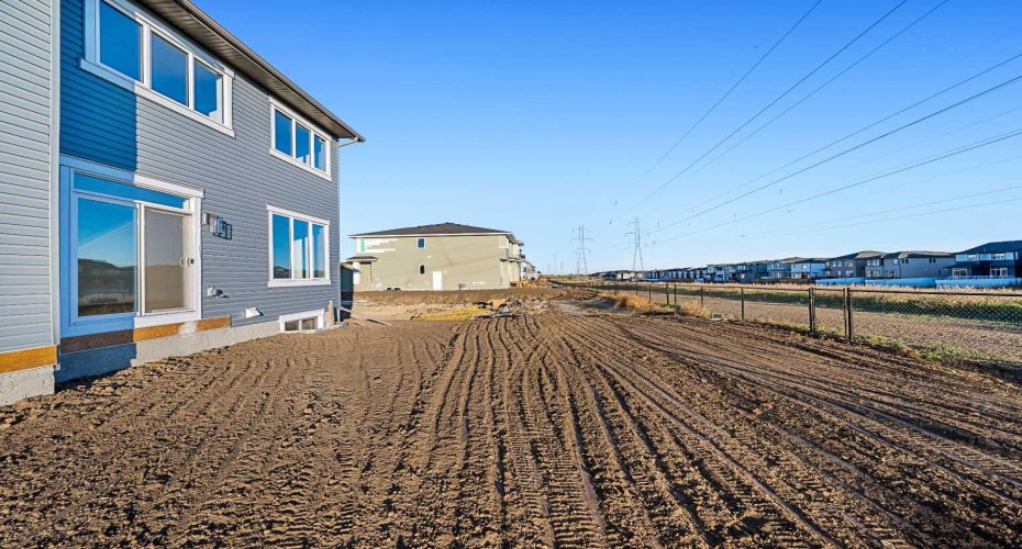229 Dawson Wharf Road, Chestermere, Alberta T1X 2W1, 3 Bedrooms Bedrooms, ,3 BathroomsBathrooms,Residential,For Sale,Dawson Wharf,A2263348