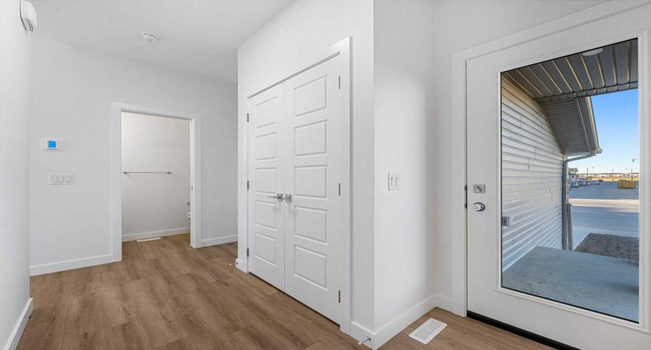 229 Dawson Wharf Road, Chestermere, Alberta T1X 2W1, 3 Bedrooms Bedrooms, ,3 BathroomsBathrooms,Residential,For Sale,Dawson Wharf,A2263348