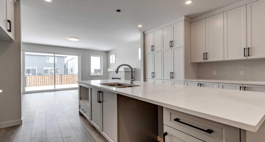 554 Rivercrest View, Cochrane, Alberta T4C 2W9, 3 Bedrooms Bedrooms, ,3 BathroomsBathrooms,Residential,For Sale,Rivercrest,A2270540