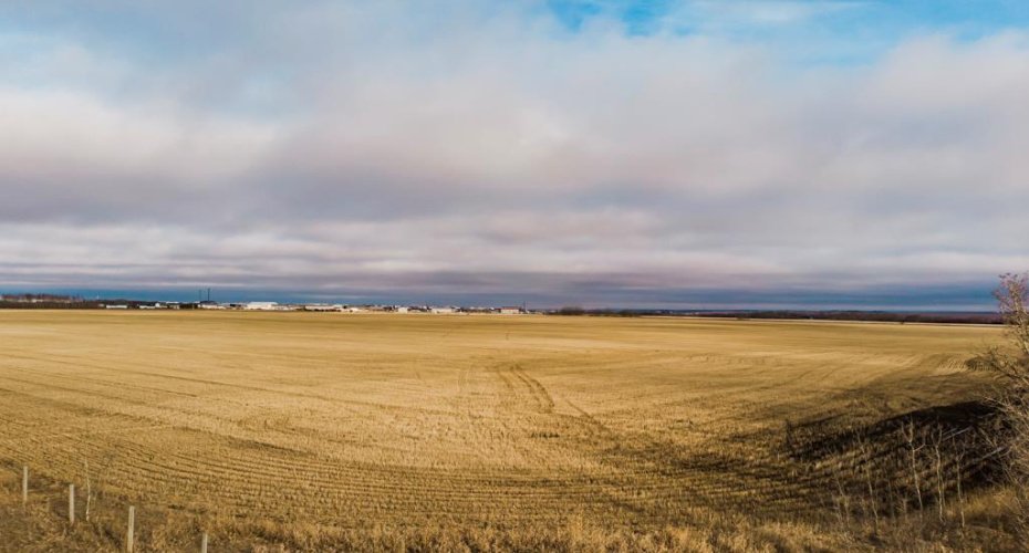9300 69 Avenue, Clairmont, Alberta T8X 5B3, ,Land,For Sale,69,A2270857