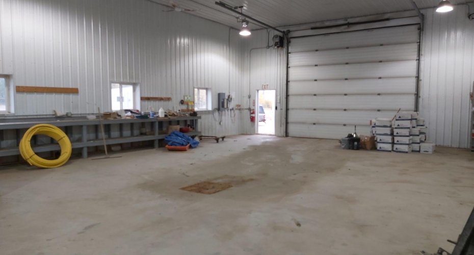 4810 & 4812 37 Avenue, Valleyview, Alberta T0H 3N0, ,Commercial,For Sale,37,A1154618