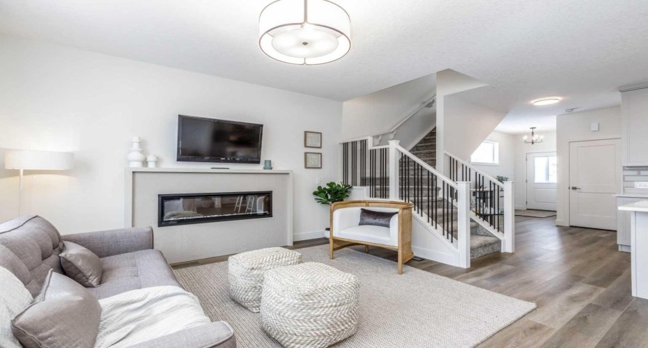 546 Rivercrest View, Cochrane, Alberta T4C 2W9, 3 Bedrooms Bedrooms, ,3 BathroomsBathrooms,Residential,For Sale,Rivercrest,A2270555