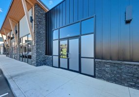 20 Dawson Wharf Mount, Chestermere, Alberta T1X 2Z5, ,Commercial,For Lease,Dawson Wharf,A2265129