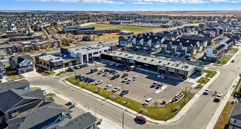 20 Dawson Wharf Mount, Chestermere, Alberta T1X 2Z5, ,Commercial,For Lease,Dawson Wharf,A2265129