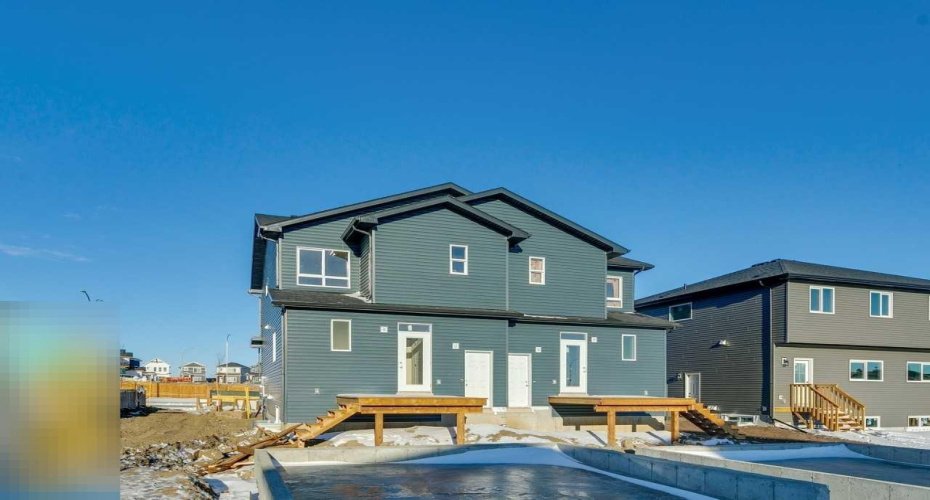 121 Bridgeport Gate, Chestermere, Alberta T1X3E5, 4 Bedrooms Bedrooms, ,3 BathroomsBathrooms,Residential,For Sale,Bridgeport,A2270482