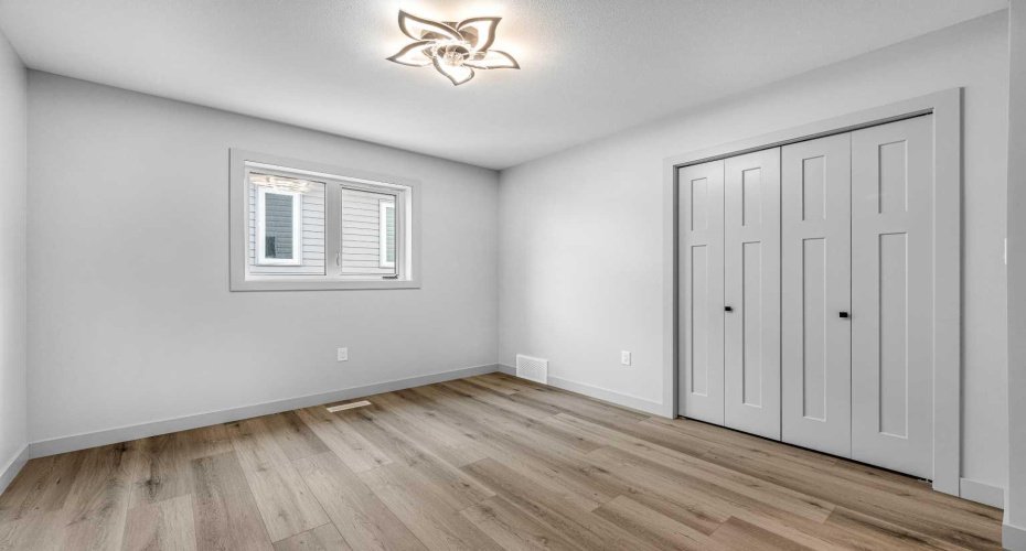 7111 37 Street, Lloydminster, Alberta T9V 3R1, 3 Bedrooms Bedrooms, ,2 BathroomsBathrooms,Residential,For Sale,37,A2270950