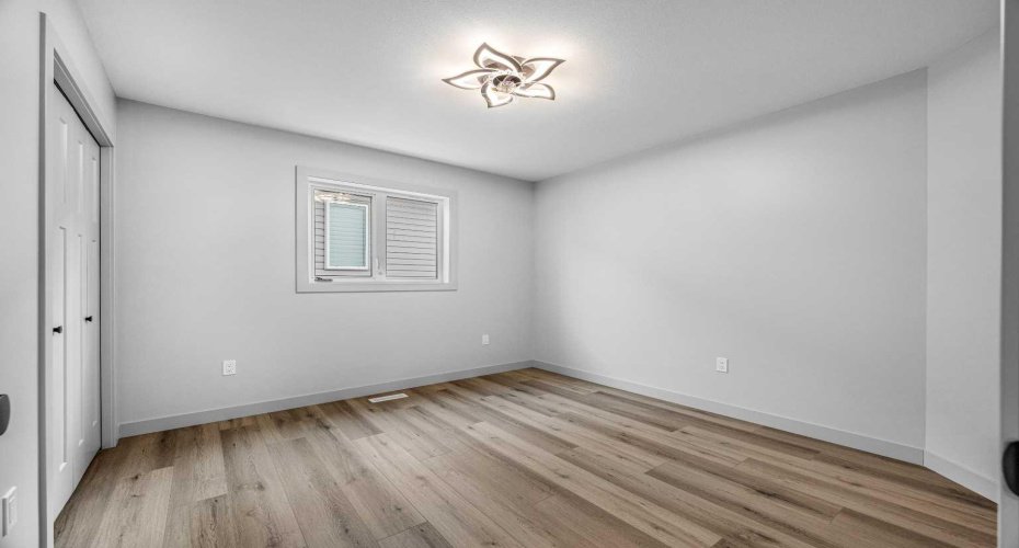 7111 37 Street, Lloydminster, Alberta T9V 3R1, 3 Bedrooms Bedrooms, ,2 BathroomsBathrooms,Residential,For Sale,37,A2270950