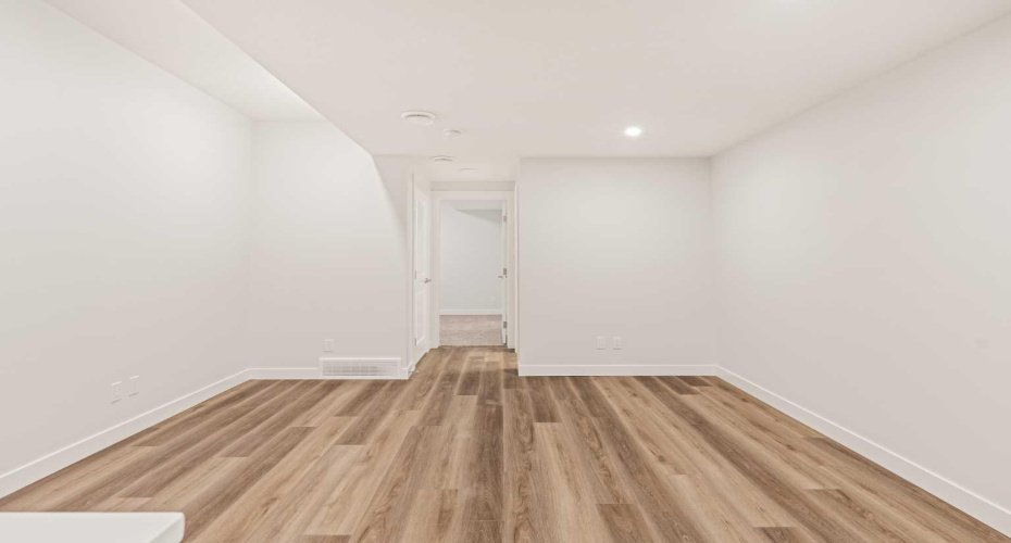 Suite living/dining area.