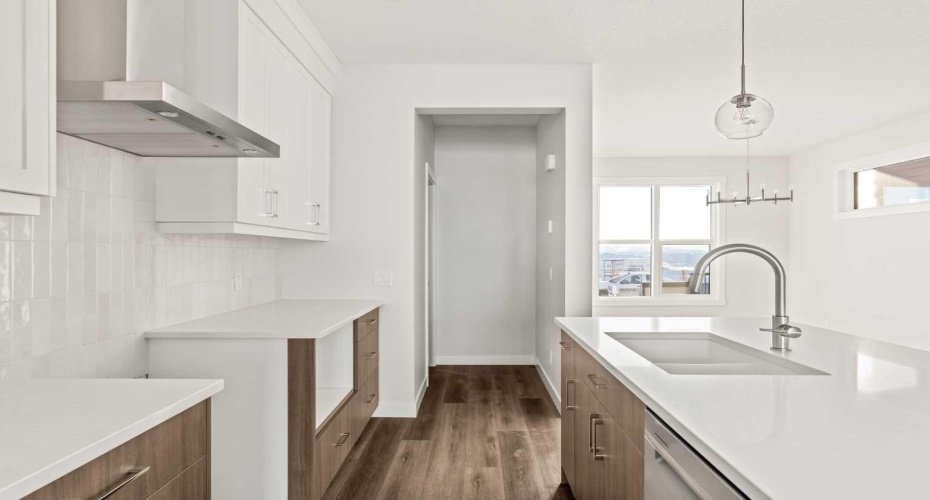 62 Setonvista Grove, Calgary, Alberta T3M 4H8, 4 Bedrooms Bedrooms, ,4 BathroomsBathrooms,Residential,For Sale,Setonvista,A2271060