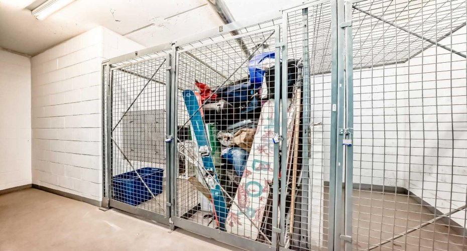 624 14 Avenue, Calgary, Alberta T2R 0M8, 2 Bedrooms Bedrooms, ,2 BathroomsBathrooms,Residential,For Sale,14,A2271173