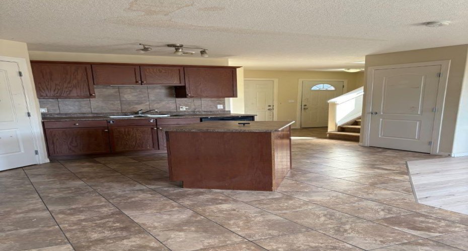 6802 50 Avenue, Camrose, Alberta T4V 5C7, 3 Bedrooms Bedrooms, ,3 BathroomsBathrooms,Residential,For Sale,50,A2271269