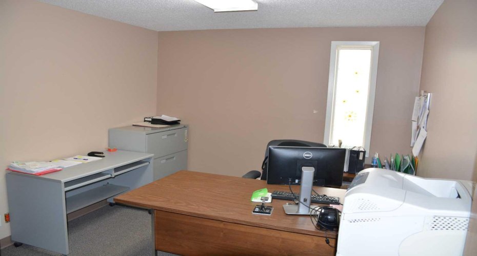 9910 97 Avenue, Peace River, Alberta T8S 1S5, ,Commercial,For Sale,97,A2271282