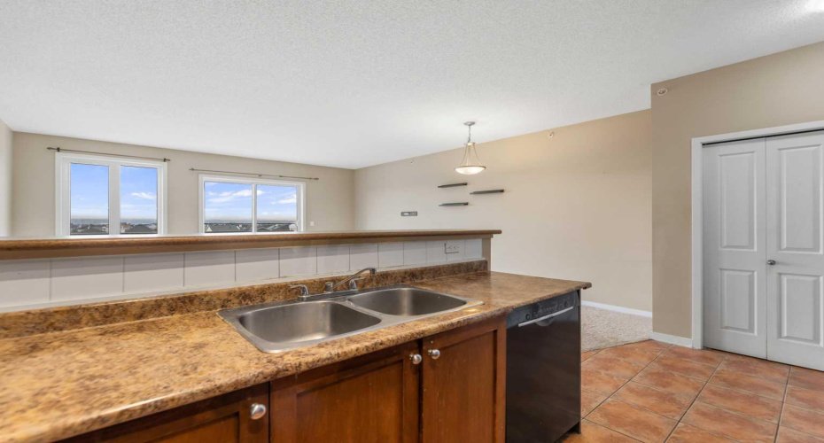 333 Taravista Drive, Calgary, Alberta T3J 0H4, 2 Bedrooms Bedrooms, ,2 BathroomsBathrooms,Residential,For Sale,Taravista,A2271095