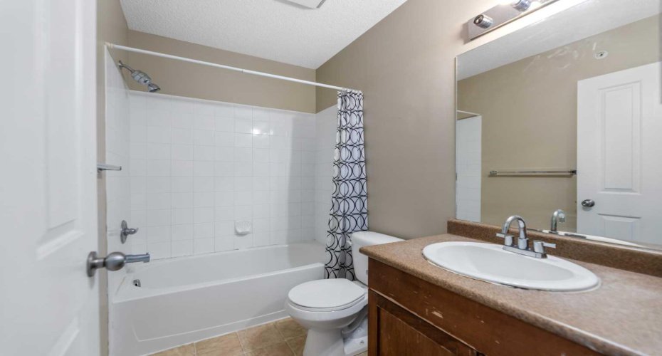 333 Taravista Drive, Calgary, Alberta T3J 0H4, 2 Bedrooms Bedrooms, ,2 BathroomsBathrooms,Residential,For Sale,Taravista,A2271095