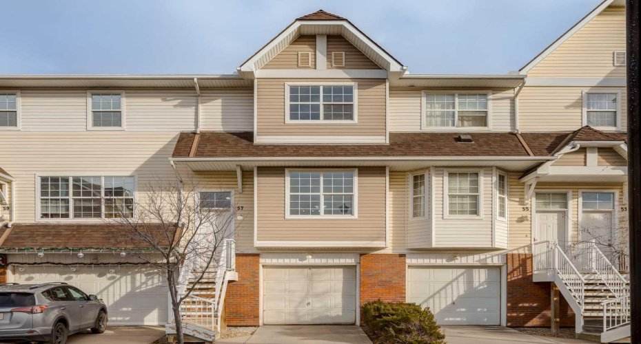 57 Tuscany Springs Gardens, Calgary, Alberta T3L 2R3, 2 Bedrooms Bedrooms, ,3 BathroomsBathrooms,Residential,For Sale,Tuscany Springs,A2271241