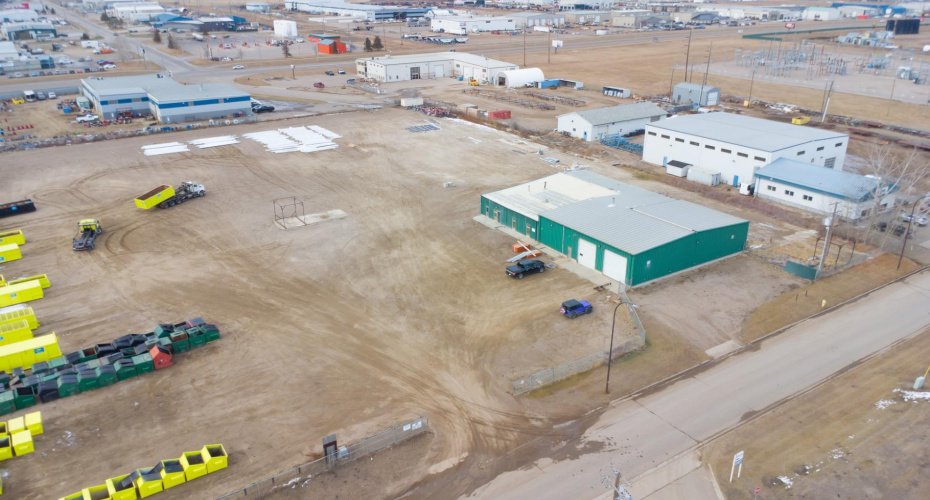 5520 59 Avenue, Lloydminster, Alberta T9V 0C7, ,Commercial,For Sale,59,A2271513