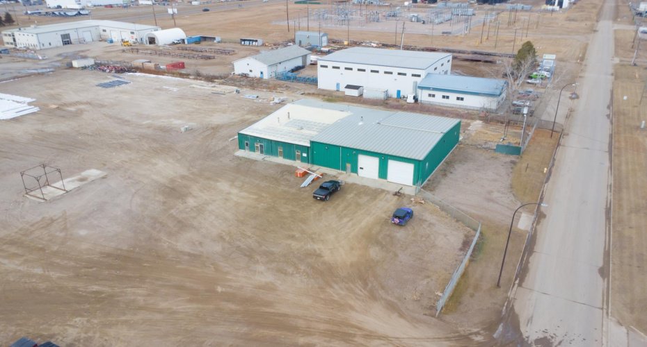 5520 59 Avenue, Lloydminster, Alberta T9V 0C7, ,Commercial,For Sale,59,A2271513