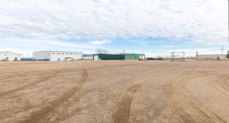 5520 59 Avenue, Lloydminster, Alberta T9V 0C7, ,Commercial,For Sale,59,A2271513