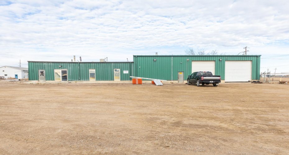 5520 59 Avenue, Lloydminster, Alberta T9V 0C7, ,Commercial,For Sale,59,A2271513