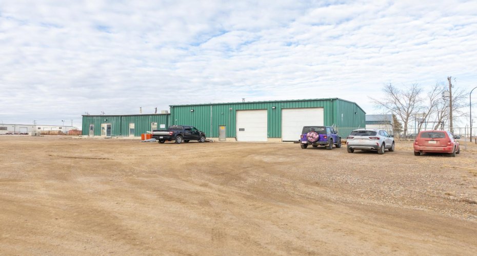 5520 59 Avenue, Lloydminster, Alberta T9V 0C7, ,Commercial,For Sale,59,A2271513