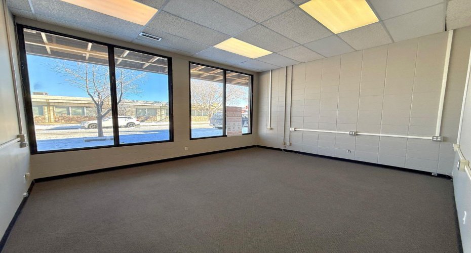 105 Government Road, Hinton, Alberta T7V1B7, ,Commercial,For Lease,Hinton Square,Government,A2271559
