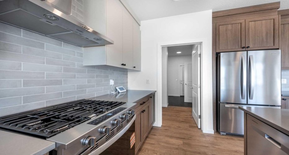 137 clearwater Terrace, Chestermere, Alberta T1X3A7, 3 Bedrooms Bedrooms, ,3 BathroomsBathrooms,Residential,For Sale,clearwater,A2271578