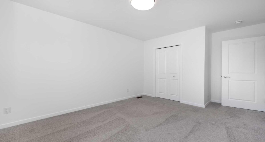 137 clearwater Terrace, Chestermere, Alberta T1X3A7, 3 Bedrooms Bedrooms, ,3 BathroomsBathrooms,Residential,For Sale,clearwater,A2271578