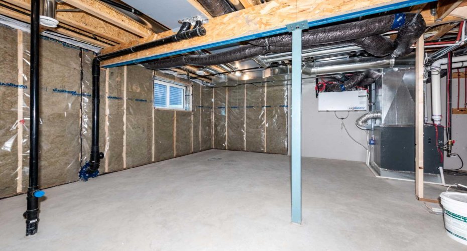 137 clearwater Terrace, Chestermere, Alberta T1X3A7, 3 Bedrooms Bedrooms, ,3 BathroomsBathrooms,Residential,For Sale,clearwater,A2271578