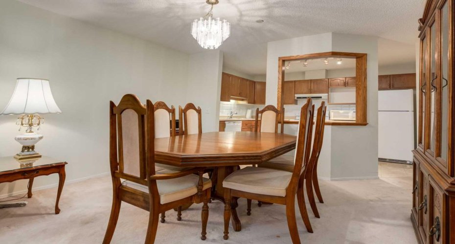 3204 Sienna Park Green, Calgary, Alberta T3H3N7, 2 Bedrooms Bedrooms, ,2 BathroomsBathrooms,Residential,For Sale,Sienna Park,A2270627