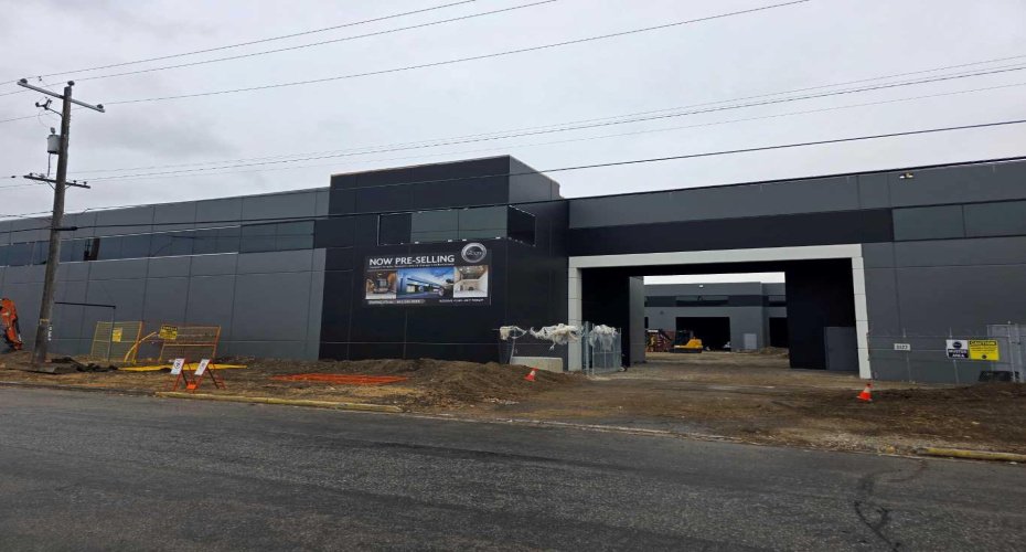 5525 4 Street, Calgary, Alberta T2H 1K7, ,Commercial,For Sale,4,A2270738