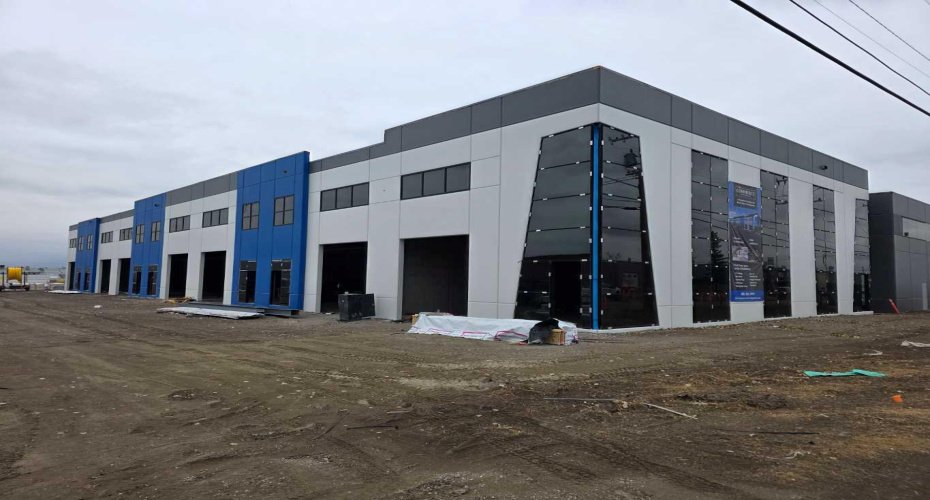 5525 4 Street, Calgary, Alberta T2H 1K7, ,Commercial,For Sale,4,A2270765