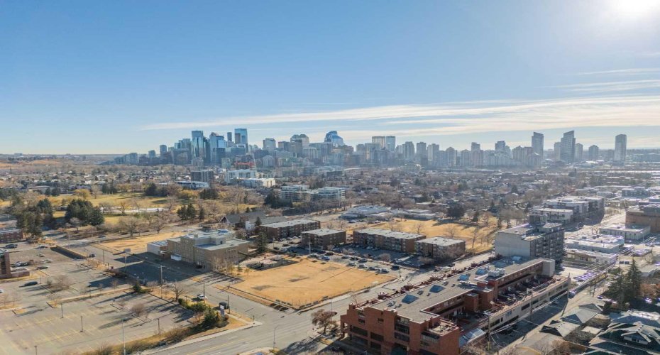 1421 7 Avenue, Calgary, Alberta T2N 1Z7, 1 Bedroom Bedrooms, ,1 BathroomBathrooms,Residential,For Sale,7,A2271213