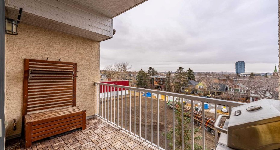 1540 17 Avenue, Calgary, Alberta T2T 0C8, 2 Bedrooms Bedrooms, ,2 BathroomsBathrooms,Residential,For Sale,17,A2271382